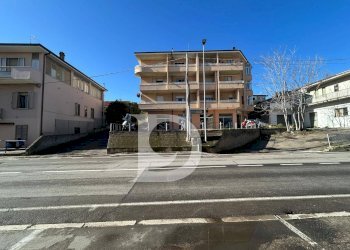 Foto 11 - Locale Commerciale Via Nazionale Adriatica, Francavilla al Mare - foto 11