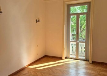 Camera da letto - Three-room apartment viale Luigi Bodio, 4, Milano - photo 6