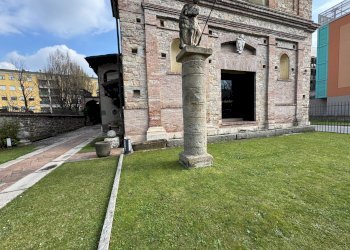 Foto 9 - Stabile - Palazzo via boccaleone
 
4, Bergamo - foto 9