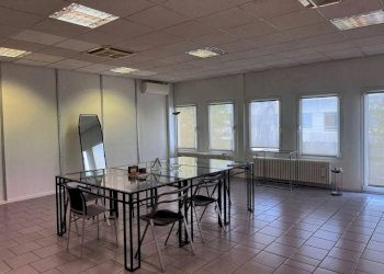 Interno non residenziale - Capannone via dei Setaioli, Argelato - foto 2