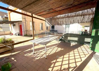 Foto 3 - Quadrilocale corso umberto  I, Torre Annunziata - foto 3