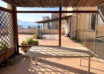 Foto 2 - Quadrilocale corso umberto  I, Torre Annunziata - foto 2