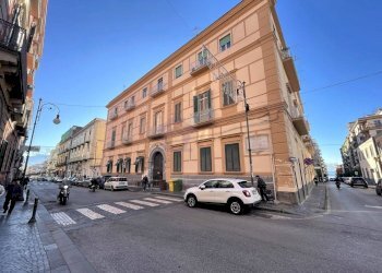 Foto 1 - Quadrilocale corso umberto  I, Torre Annunziata - foto 1