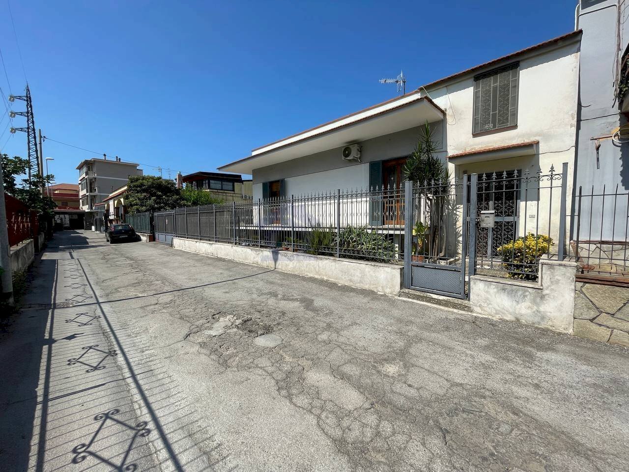 Foto 2 - Villa via cuccurullo, Torre Annunziata - photo 2