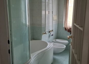 Foto 7 - Quadrilocale Via Dante Alighieri
 
8A, Merone - foto 7