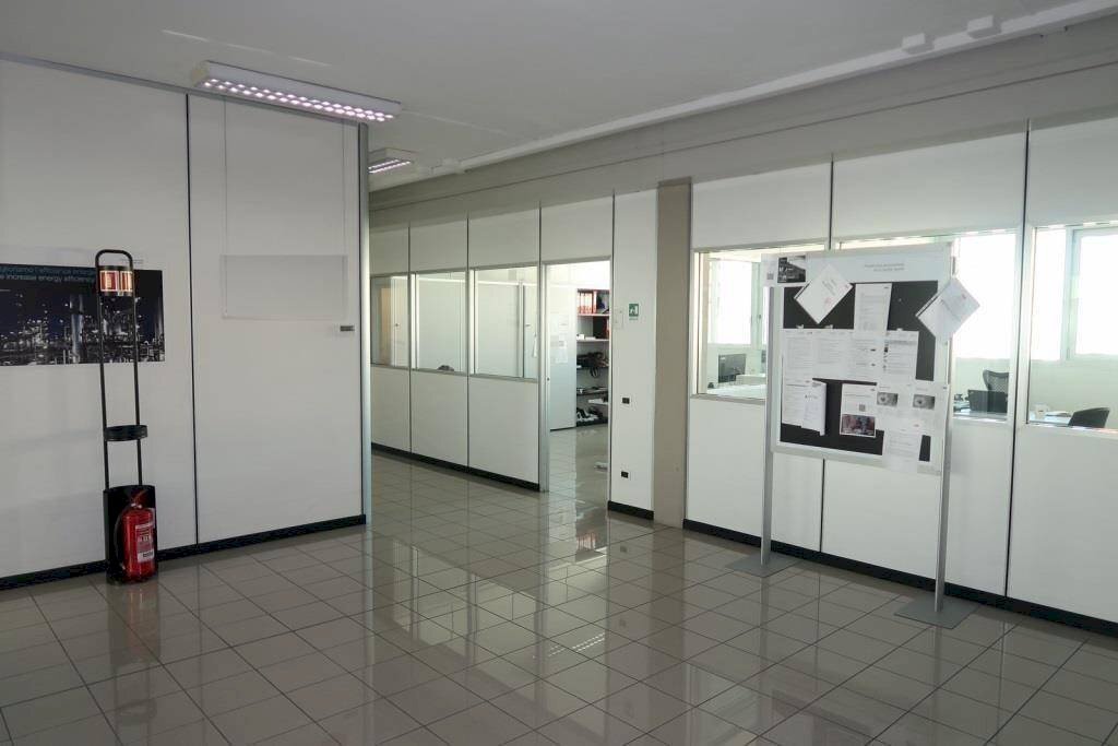 Interno non residenziale - Ufficio via Di Vittorio, Castel Maggiore - foto 3