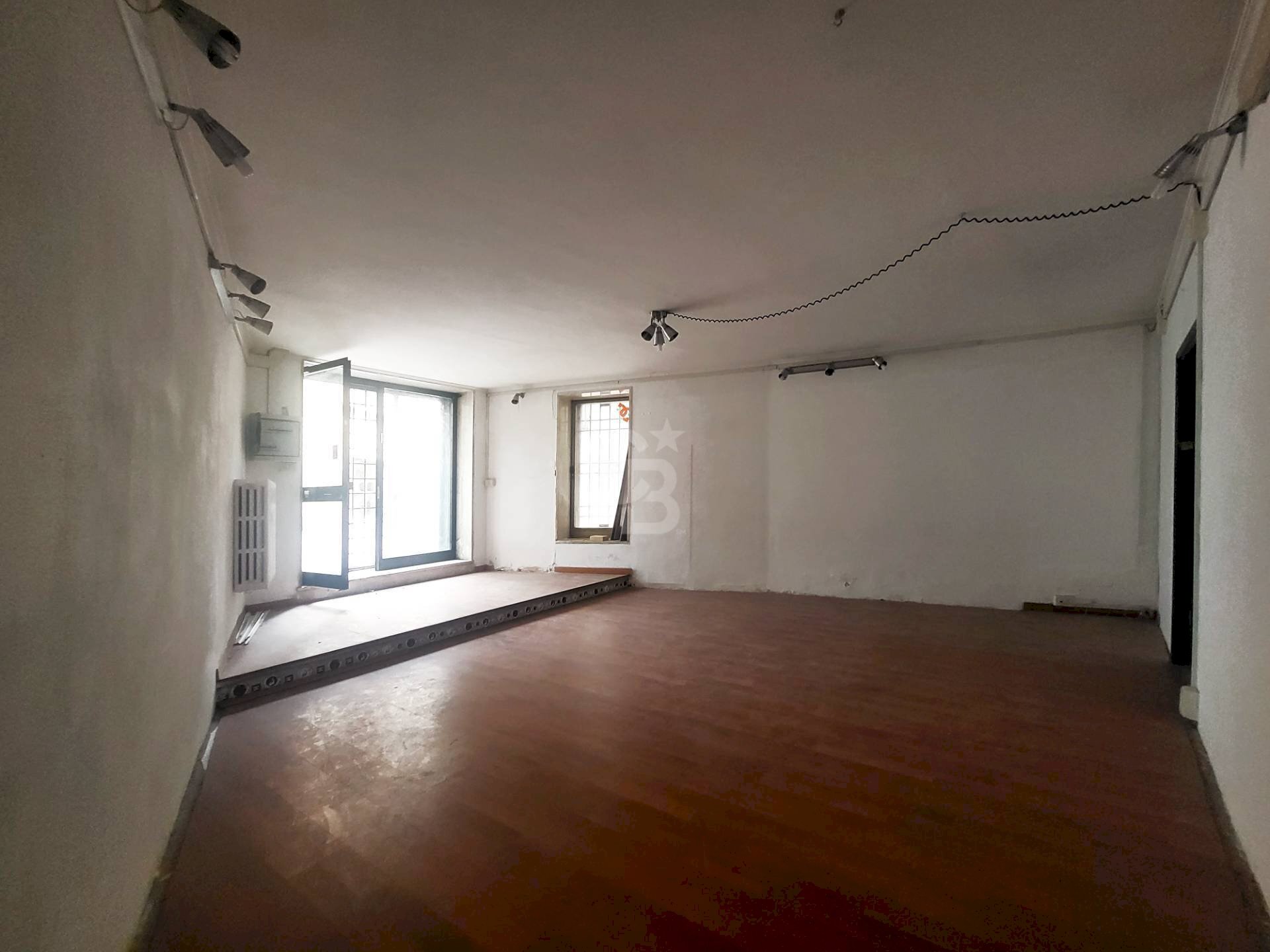 Foto 2 - Locale Commerciale Via San Luca, Viterbo - foto 2