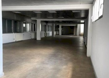 Interno non residenziale - Office via Roma, Calderara di Reno - photo 2