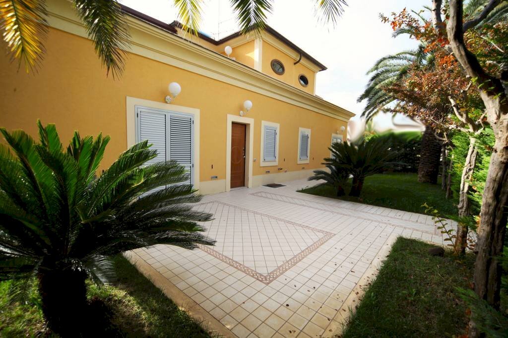Foto 1 - Villa Via Ponchielli, San Benedetto del Tronto - foto 1