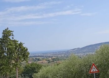 Foto 19 - Semi-detached house Via Cairoli
 
23, Monsampolo del Tronto - photo 19