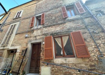 Foto 21 - Semi-detached house Via Cairoli
 
23, Monsampolo del Tronto - photo 21