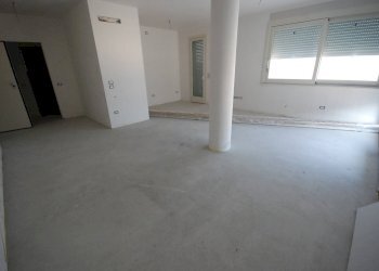 Foto 5 - Trilocale Viale Vittoria
 
257, Alba Adriatica - foto 5