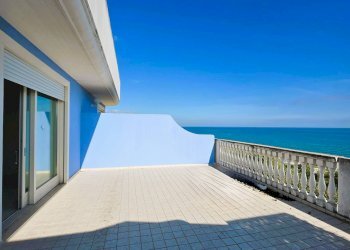 Foto 5 - Attico Viale della Vittoria
 
257, Alba Adriatica - foto 5