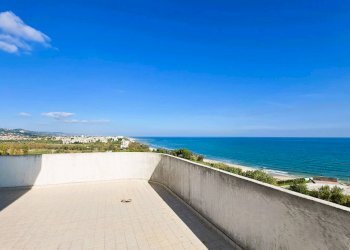 Foto 13 - Attico Viale della Vittoria
 
257, Alba Adriatica - foto 13