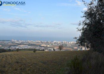 Foto 1 - Rustico CONTRADA COLLE MONTERENZO
 
4/A, San Benedetto del Tronto - foto 1