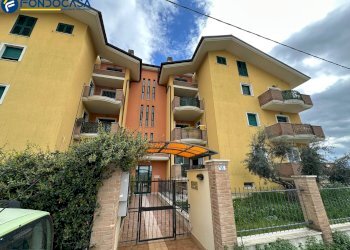 Foto 20 - Quadrilocale Via Sant'Angelo
 
55, Colonnella - foto 20