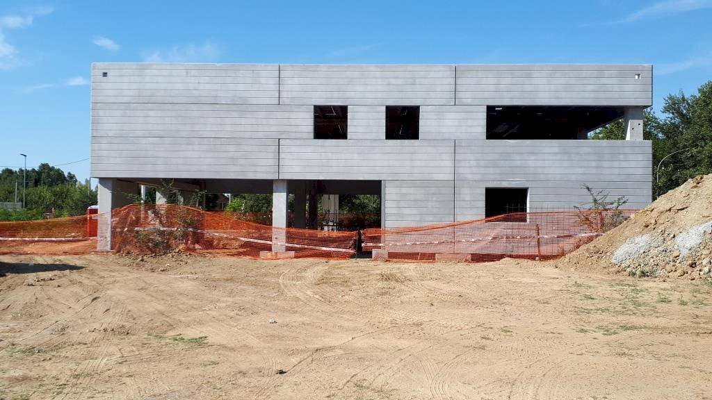 Shed via dell'Industria, Bologna (neighborhood San Vitale) - photo 1