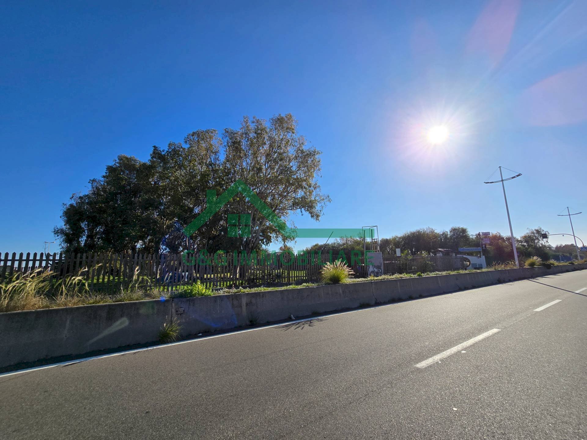 Foto 2 - Attività Commerciale Viale Kennedy Presidente, Catania - foto 2