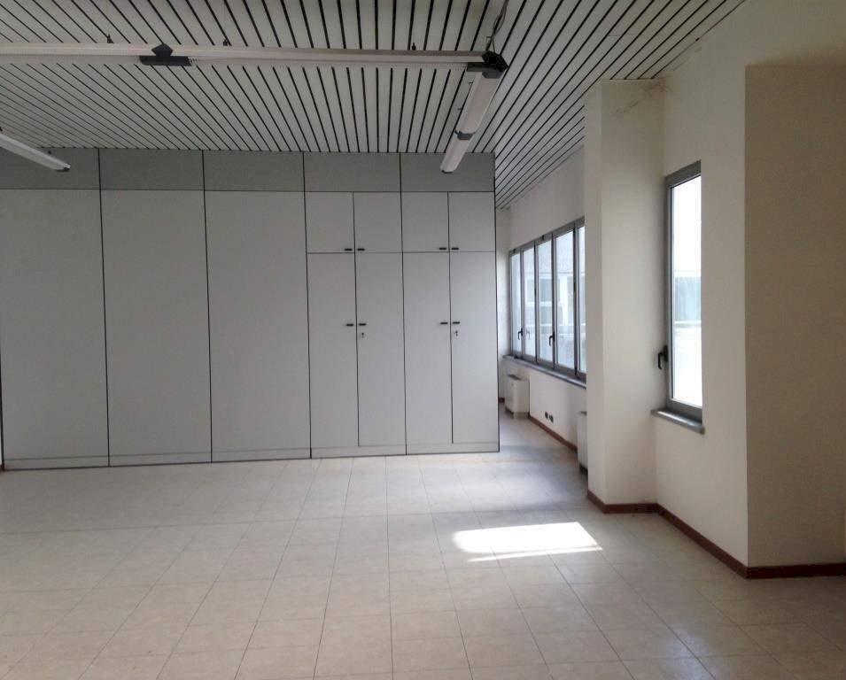 Interno non residenziale - Ufficio via del Fonditore, Bologna (zona San Vitale) - foto 2