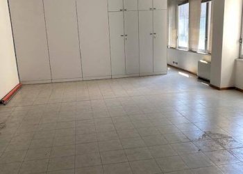 Interno non residenziale - Ufficio via del Fonditore, Bologna (zona San Vitale) - foto 7