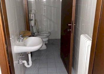 Bagno - Ufficio via del Fonditore, Bologna (zona San Vitale) - foto 8