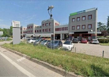 Zona - Ufficio viale Togliatti, Bologna (zona Barca) - foto 1