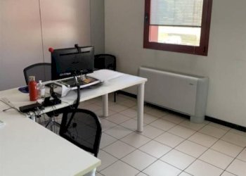 Stanza arredata - Ufficio viale Togliatti, Bologna (zona Barca) - foto 9