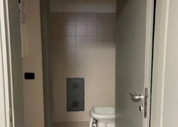 Bagno - Ufficio via Canova, Bologna (zona Mazzini) - foto 8