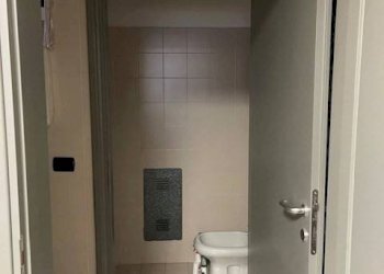 Bagno - Ufficio via Canova, Bologna (zona Mazzini) - foto 7