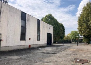 Zona - Shed via Marabini, Castel Maggiore - photo 1