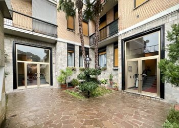 Foto 5 - Trilocale VIA LECCO
 
122, Monza - foto 5