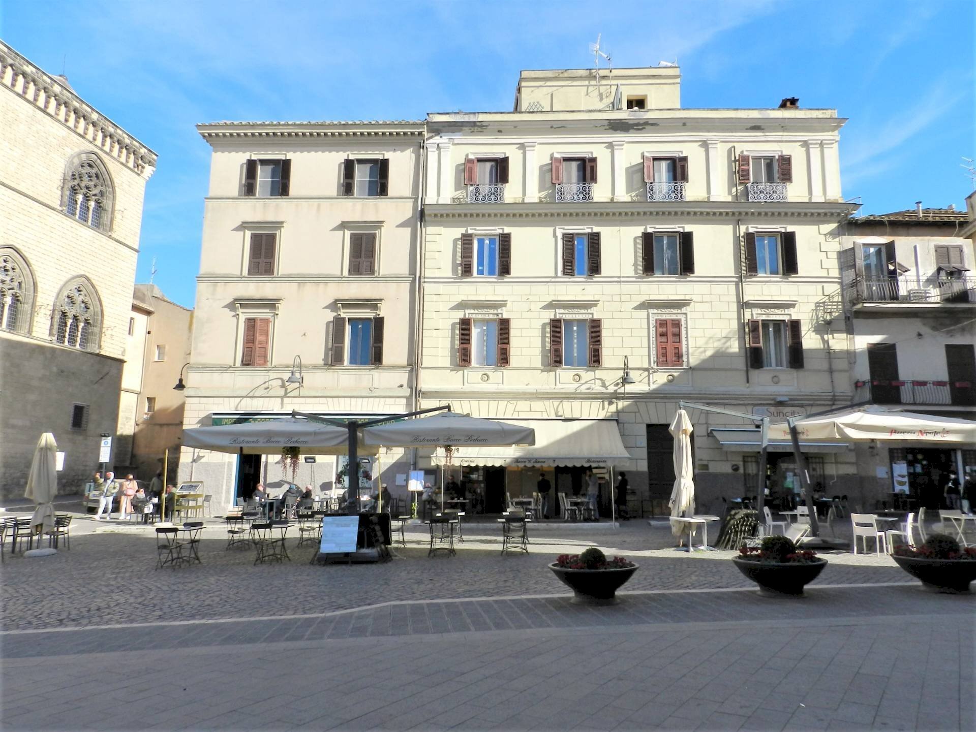 Foto 2 - Commercial Activity Piazza Cavour, Tarquinia - photo 2