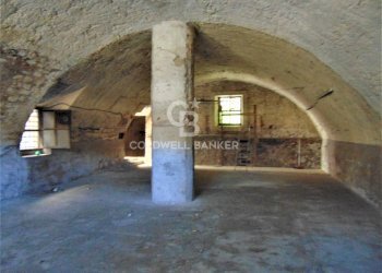 Foto 5 - Box Via di Porta Castello
 
11, Tarquinia - foto 5