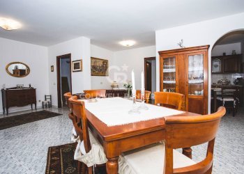 Foto 2 - Villa Via Cavour
 
5, Monte Romano - foto 2