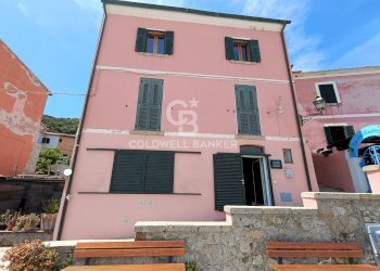 Foto 7 - Quadrilocale Via Thaon de Revel
 
29, Isola del Giglio - foto 7