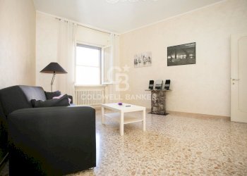 Foto 1 - Quadrilocale Via dello Statuto
 
12, Tarquinia - foto 1