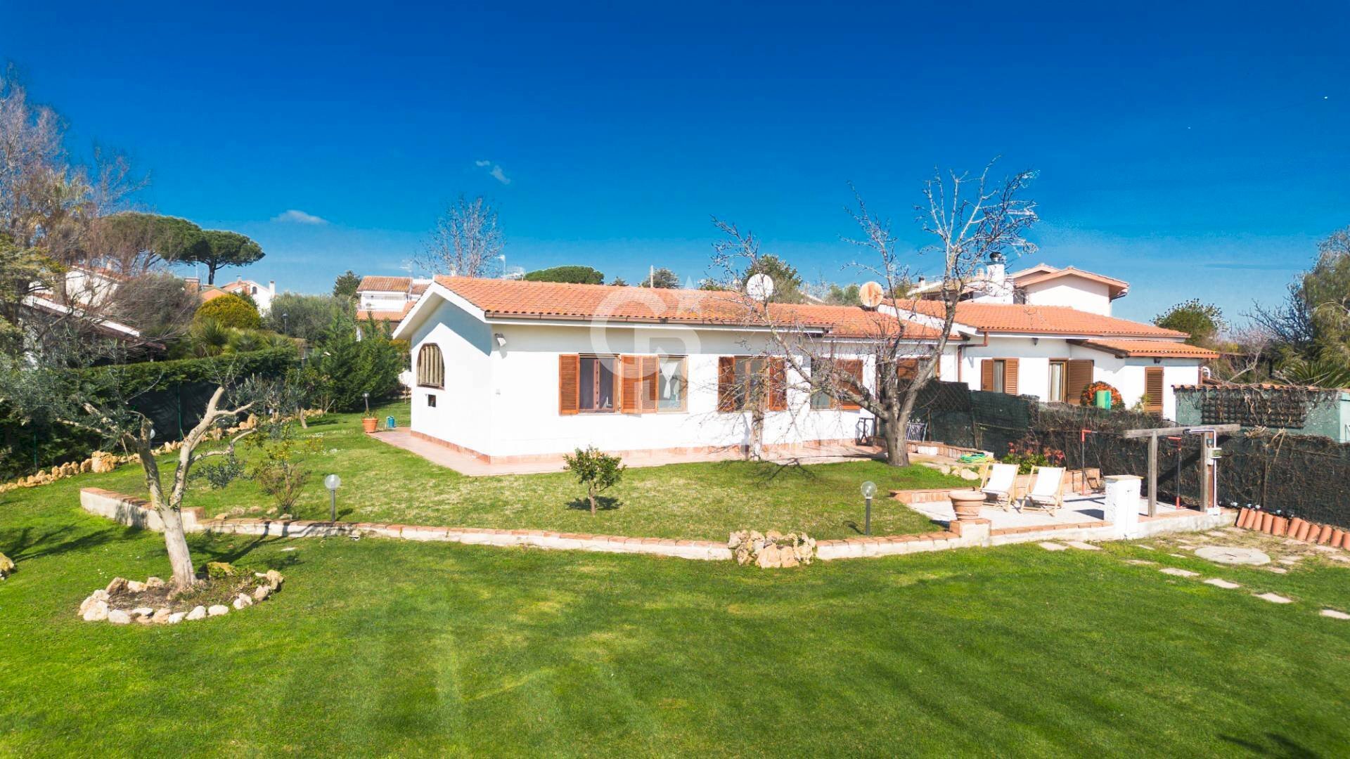 Foto 1 - Villa Via degli Aisina
 
383/B, Tarquinia - foto 1