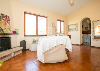 Foto 3 - Villa Via degli Aisina
 
383/B, Tarquinia - foto 3