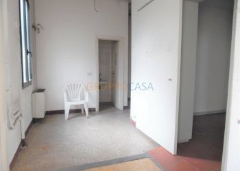 Foto 8 - Shop Via Firenze
 
1, Altopascio - photo 8