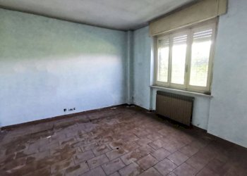 Camera da letto - Capannone Frazione Masio, 78, Poirino - foto 7