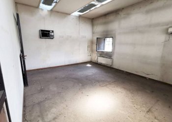 Interno non residenziale - Capannone Frazione Masio, 78, Poirino - foto 8