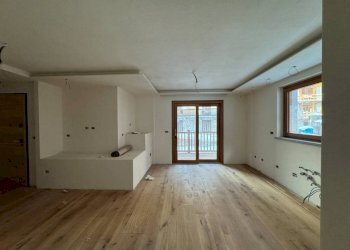 Soggiorno - Three-room apartment corso Nizza, 15, Limone Piemonte - photo 3