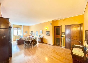 Vista - Appartamento via Alessandro Volta, 7, Cuneo (zona Centro) - foto 5