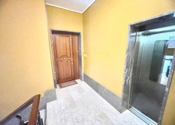 Interno palazzo - Appartamento via Alessandro Volta, 7, Cuneo (zona Centro) - foto 31