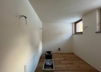 Camera da letto - Three-room apartment corso Nizza, 15, Limone Piemonte - photo 13