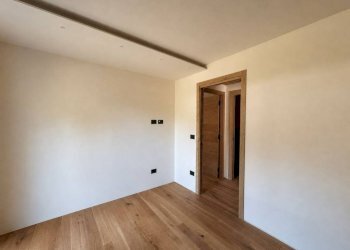 Camera da letto - Three-room apartment corso Nizza, 15, Limone Piemonte - photo 13