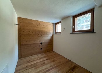 Camera da letto - Three-room apartment corso Nizza, 15, Limone Piemonte - photo 14