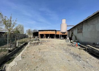 Cortile piazzale - Capannone via Vecchia di Borgo San Dalmazzo, Cuneo (zona Donatello) - foto 31