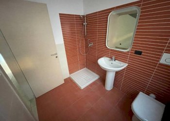 Bagno - Villa a Schiera via Grandis, 61, Borgo San Dalmazzo - foto 12