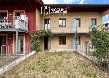 Facciata - Villa a Schiera via Grandis, 61, Borgo San Dalmazzo - foto 1